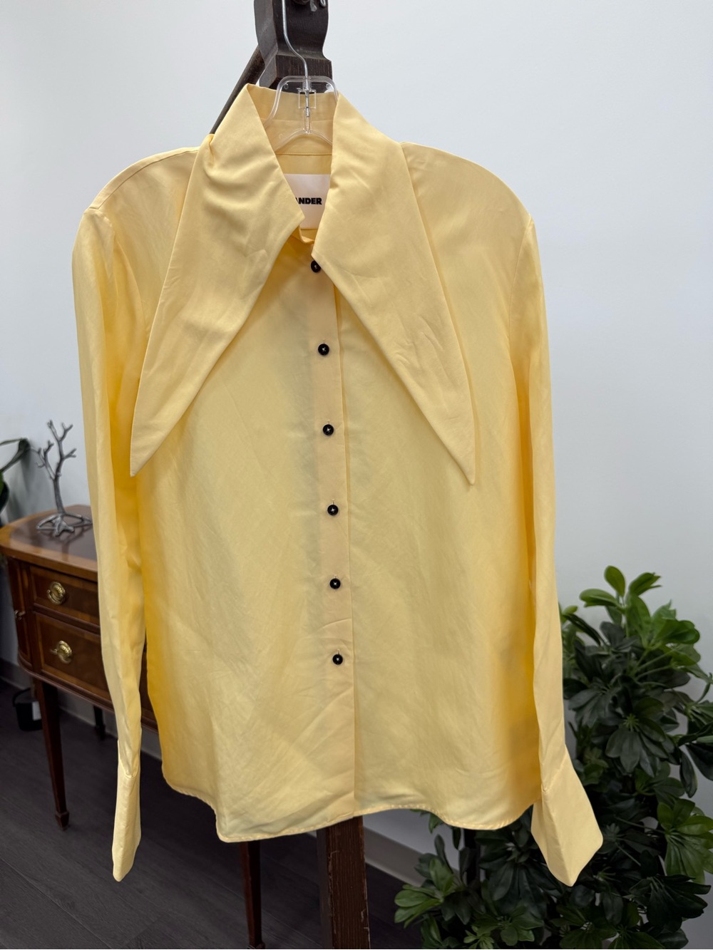 Jil Sander Pale Yellow Button-Down Shirt with Oversized Collar